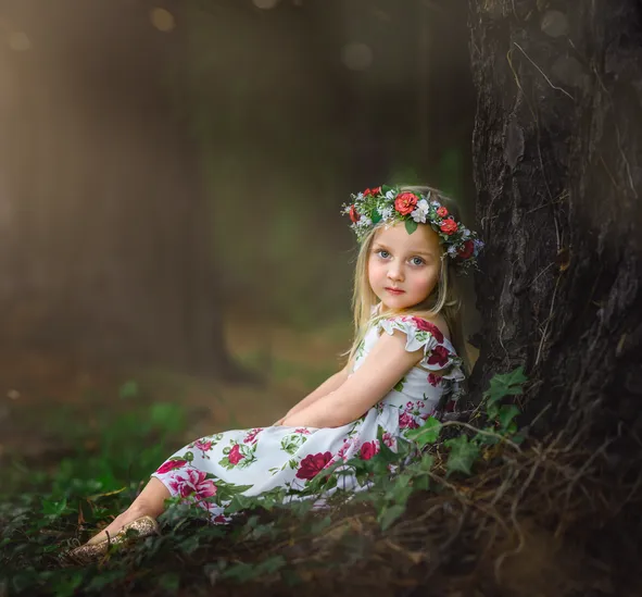 Estelle Girls Christmas Flower Crown