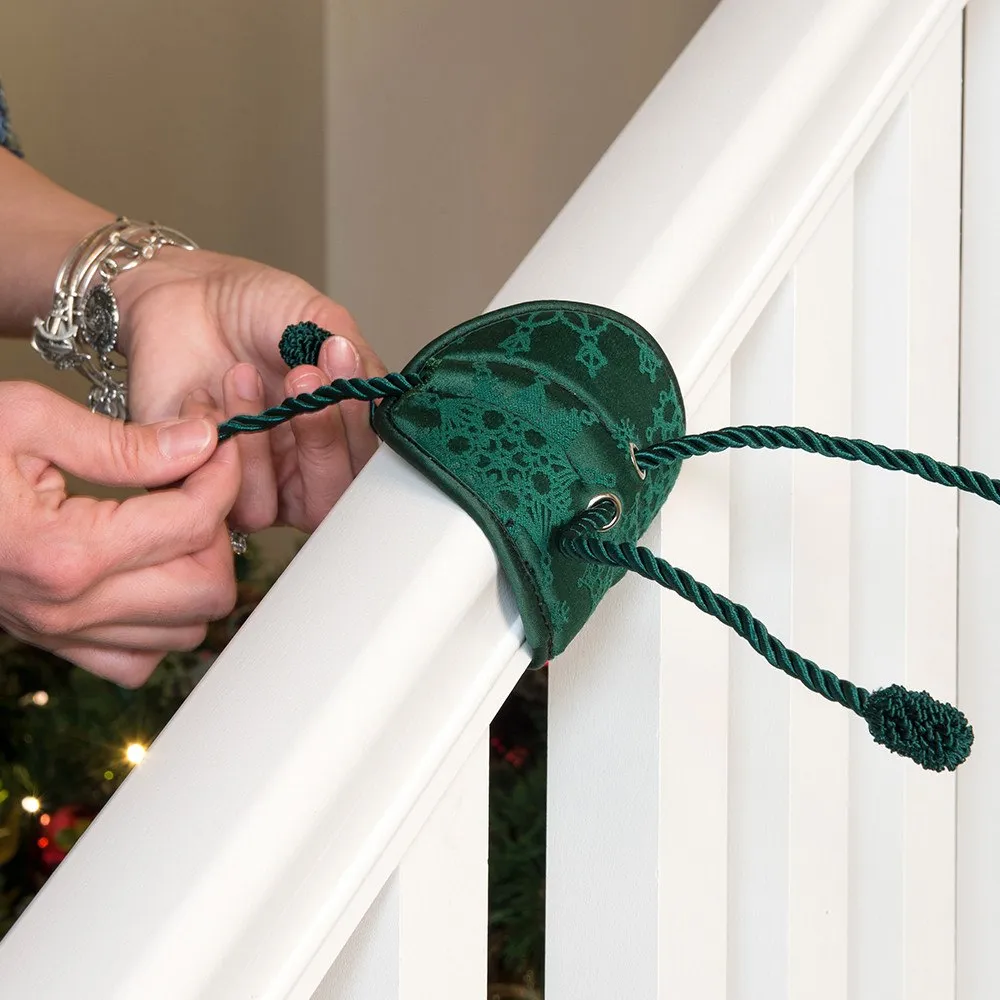 Garland Ties for Protecting the Banister