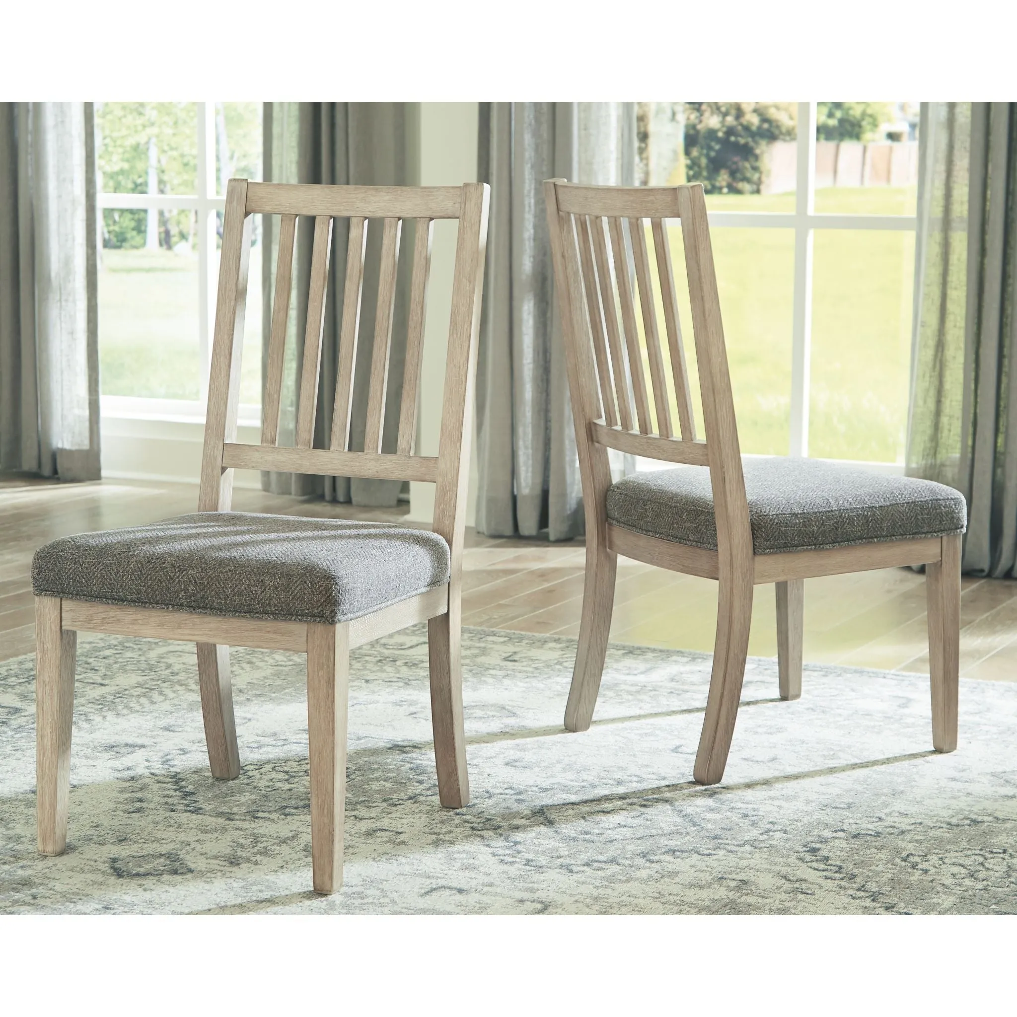 Hennington Side Chair - Bisque - (D756-01)