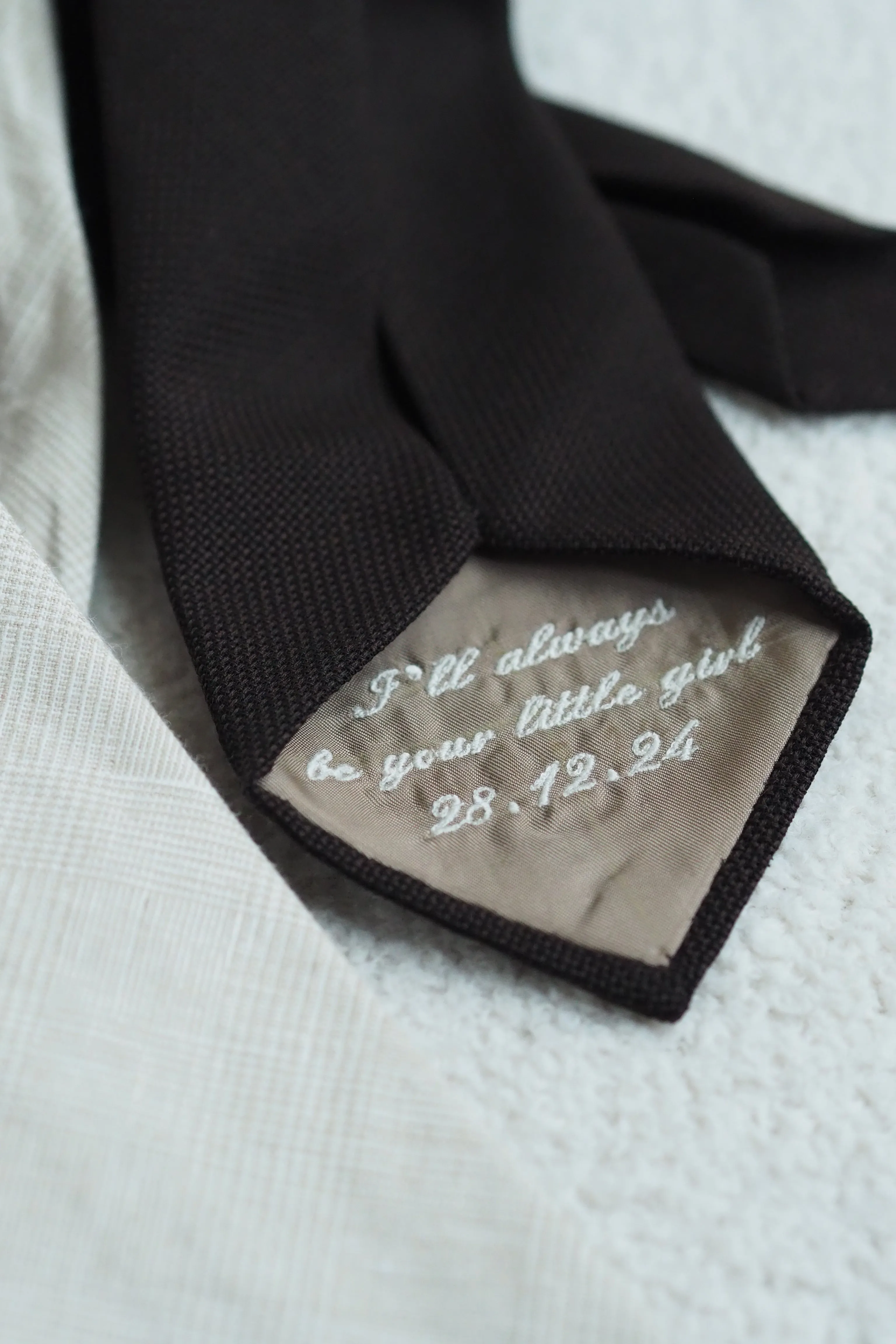 Linen Ties
